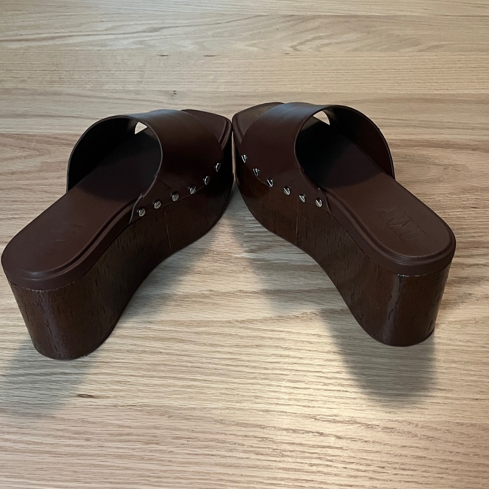 DKNY Brown Platform Thick Sandals Heels - Picture 5 of 8
